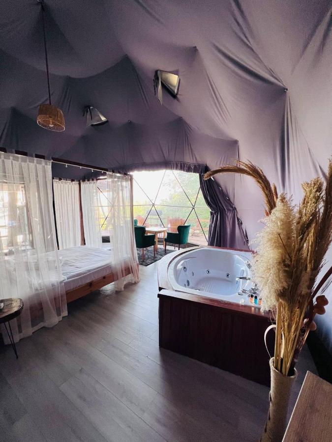 Me-Ga Glamping Hotell Sapanca Exteriör bild